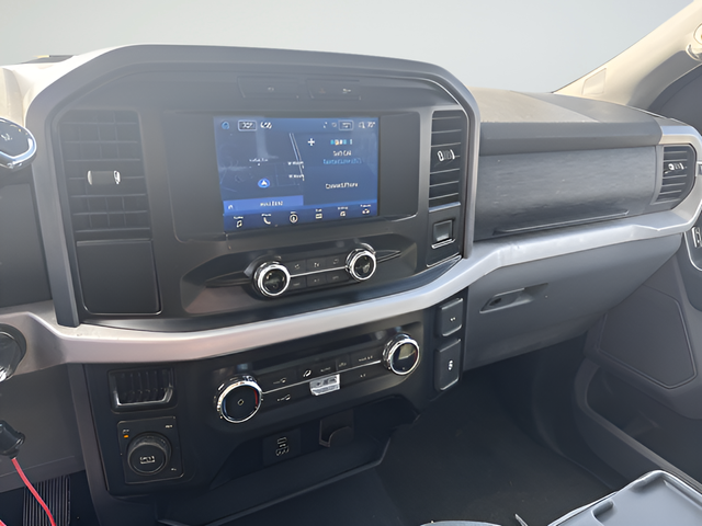 Used 2023 Black Ford XLT image 14