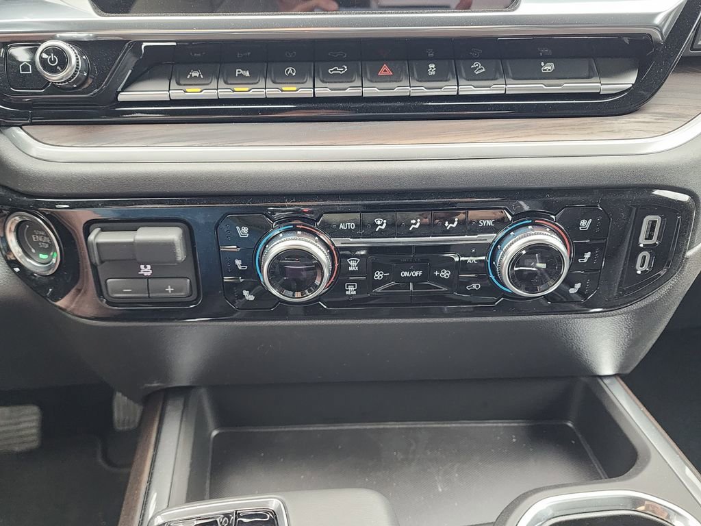 2026 GMC Sierra 1500 SLT - Photo 28