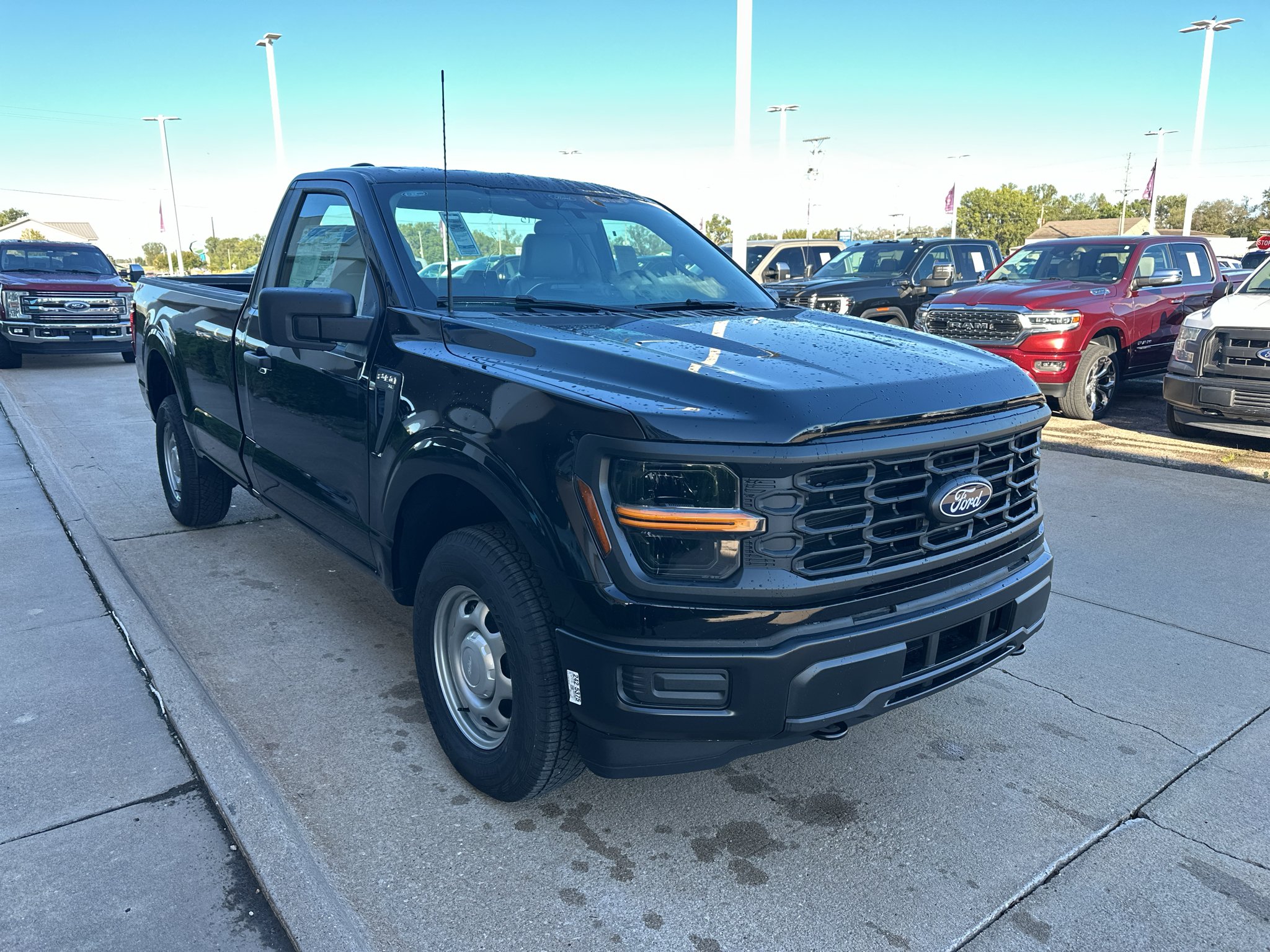 New 2026 Agate Black Metallic Ford XL image 8