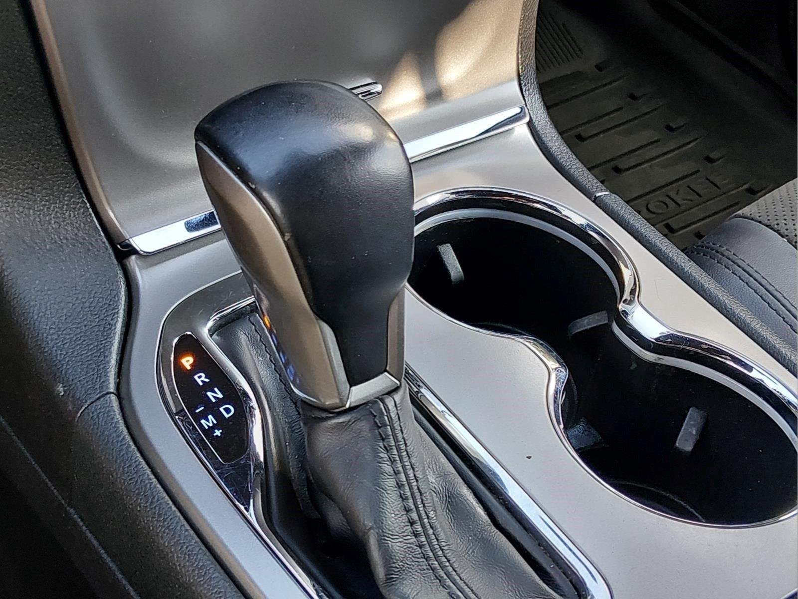 Used 2020 Sting-Gray Clearcoat Jeep Altitude image 25
