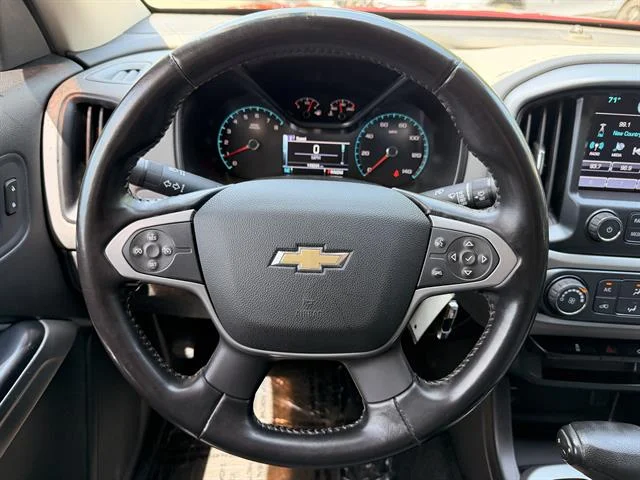 Used 2016 VICTORY RED Chevrolet LT image 15