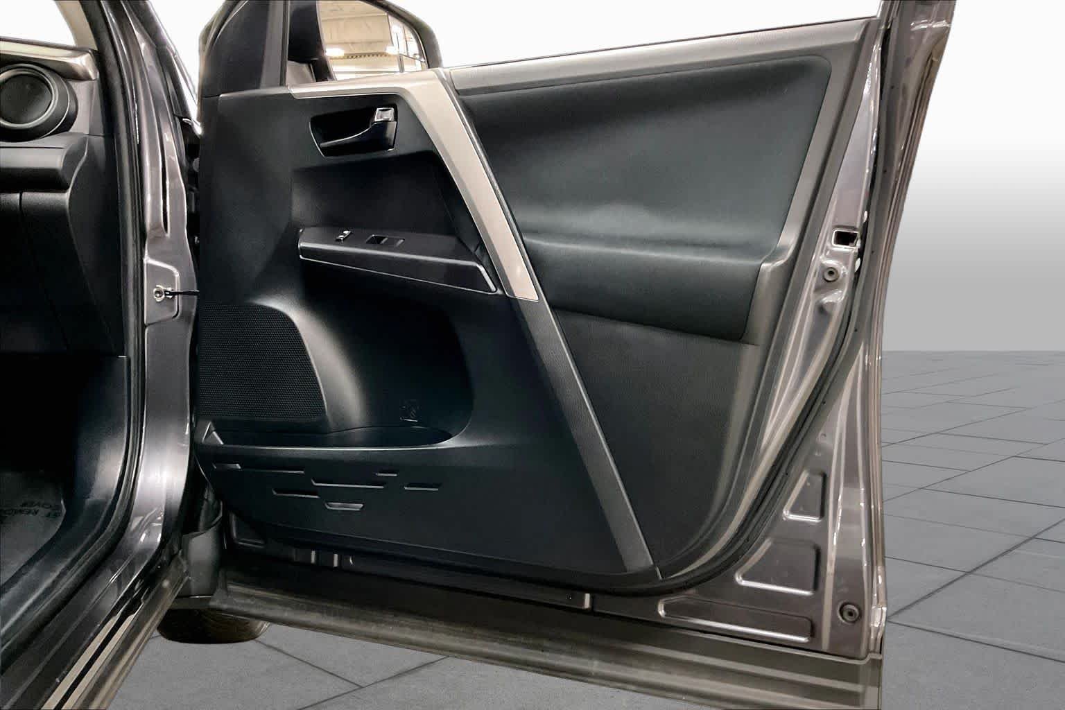 Used 2016 Magnetic Gray Metallic Toyota LE image 22