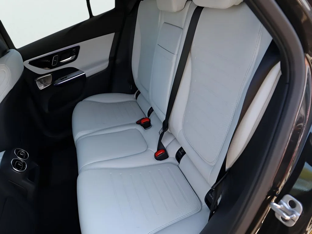2026 Mercedes-Benz GLC Base - Photo 23