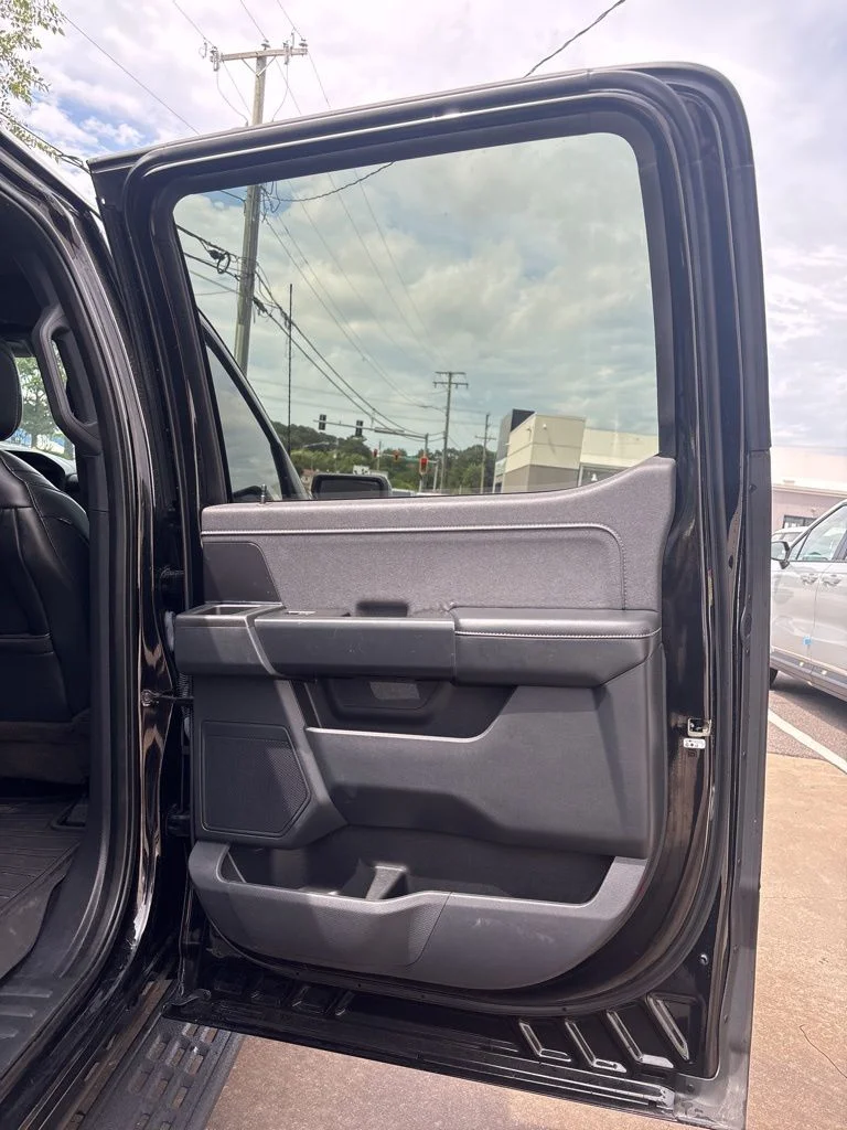 Used 2022 Black Ford Raptor image 18