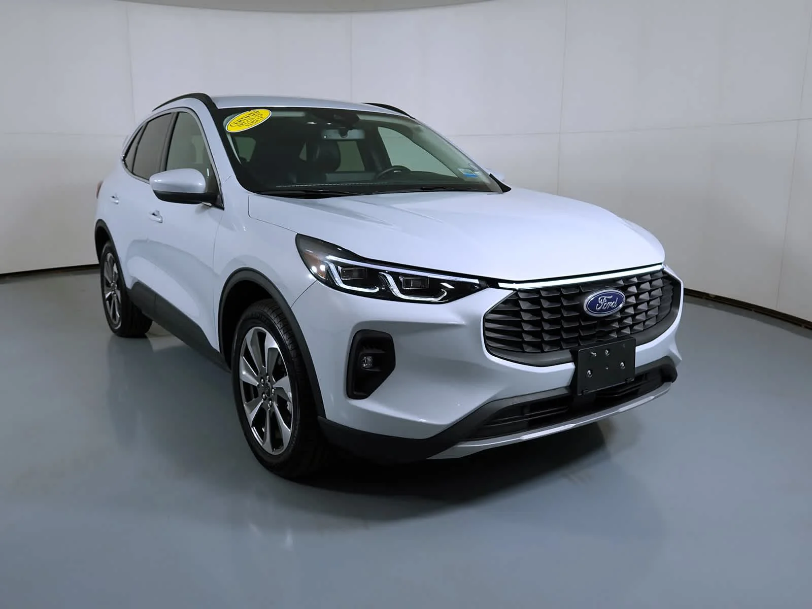 2025 Ford Escape Platinum