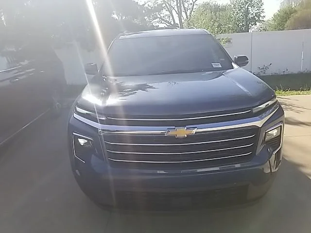 2025 Chevrolet Traverse LT - Photo 9