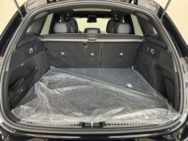 Certified Used 2026 Black Mercedes-Benz GLC 300 image 10