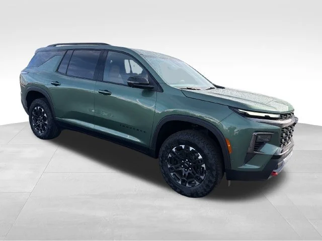 2027 Chevrolet Traverse Z71 - Photo 7