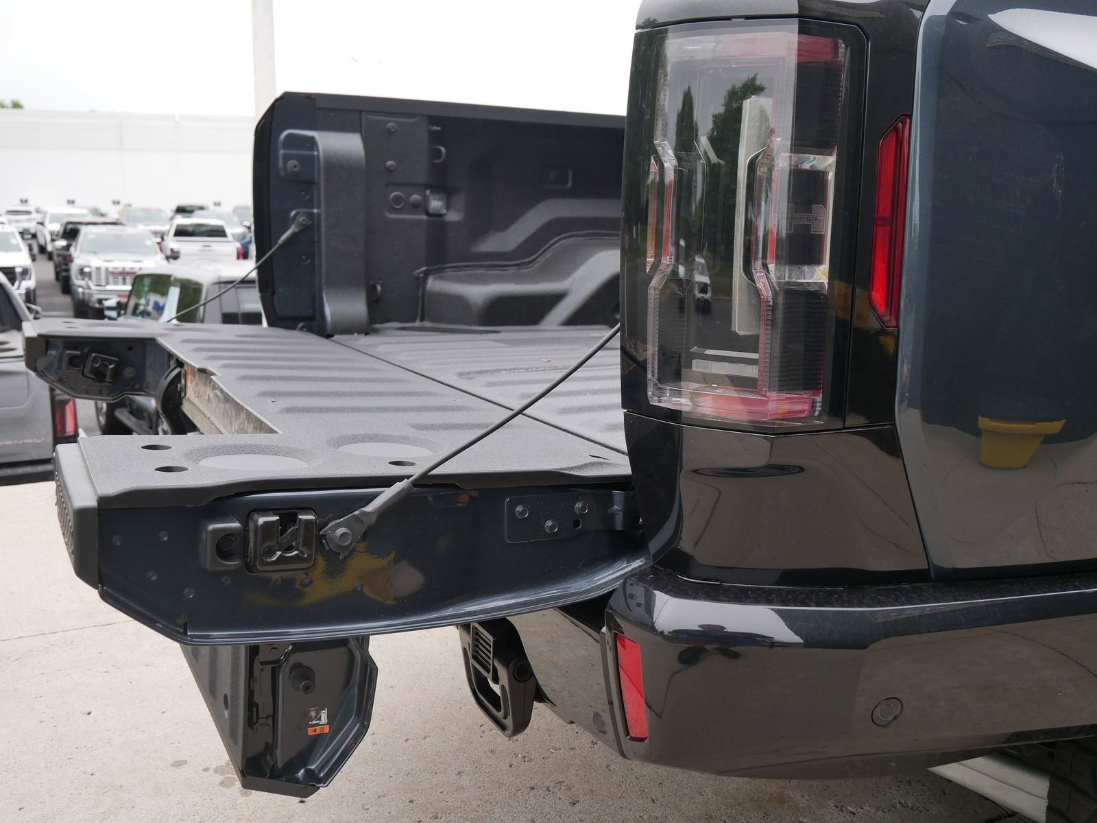 2025 GMC HUMMER EV 3X - Photo 15