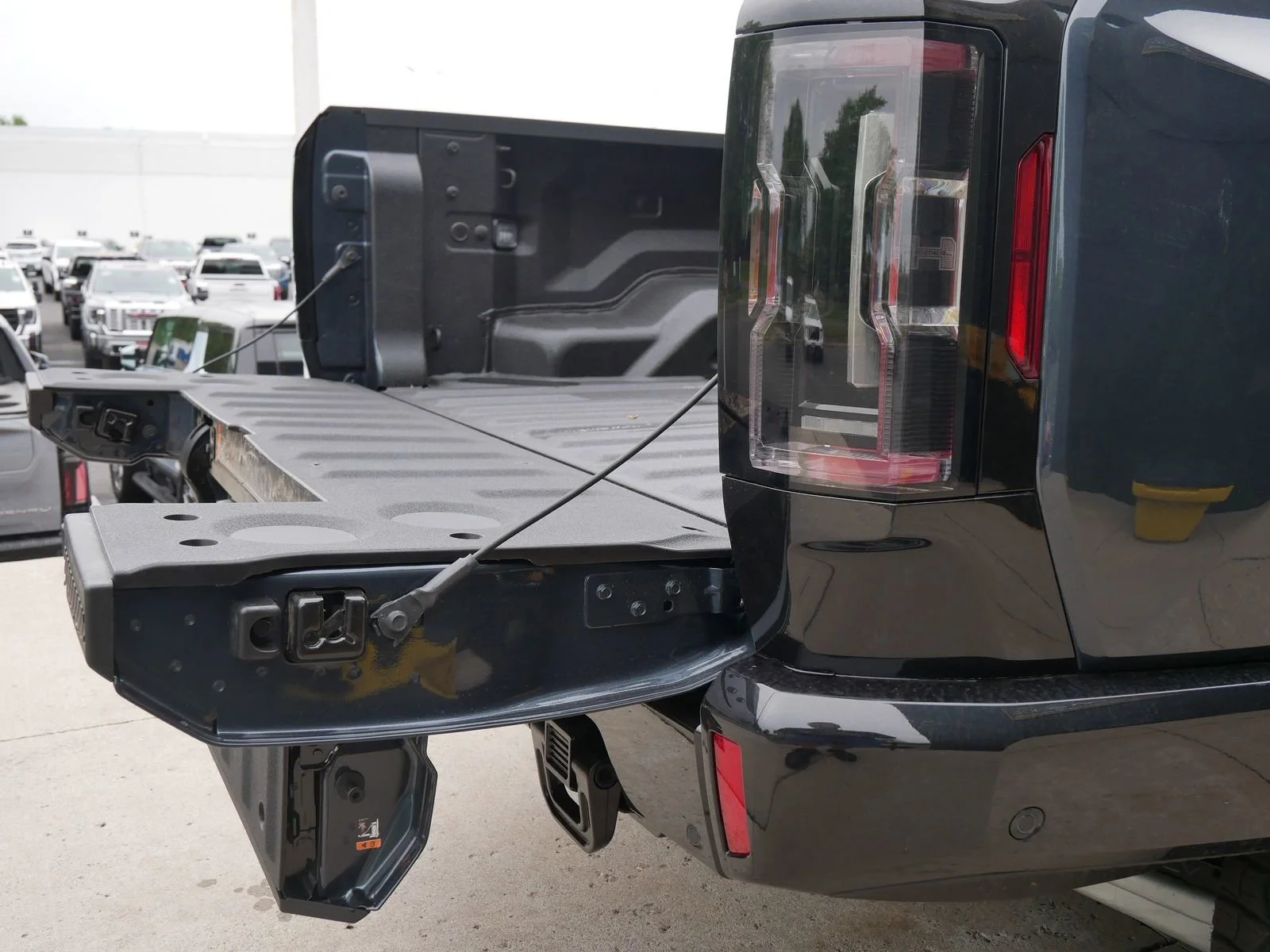 2025 GMC HUMMER EV 3X - Photo 15