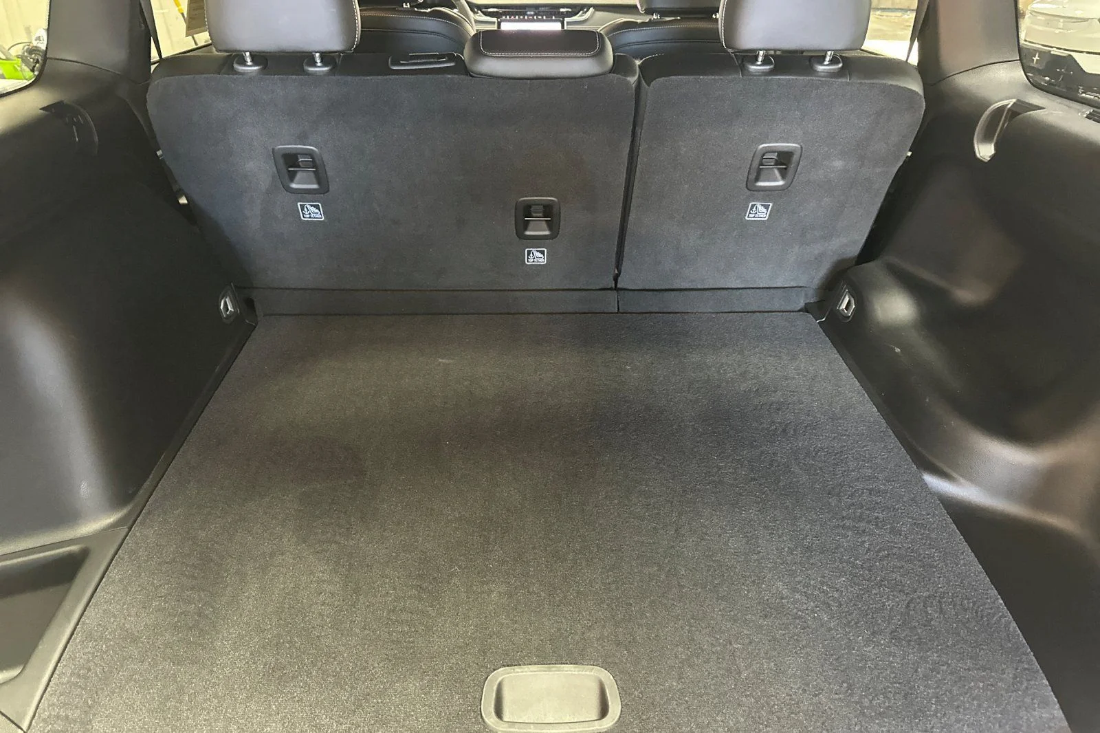 Used 2025 Bright White Clearcoat Jeep Limited image 17