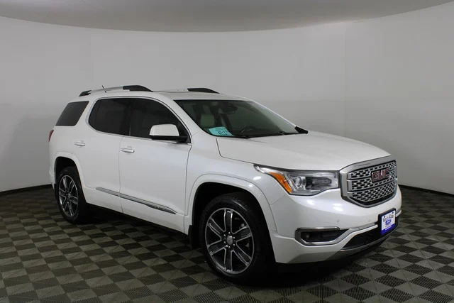 2019 GMC Acadia Denali