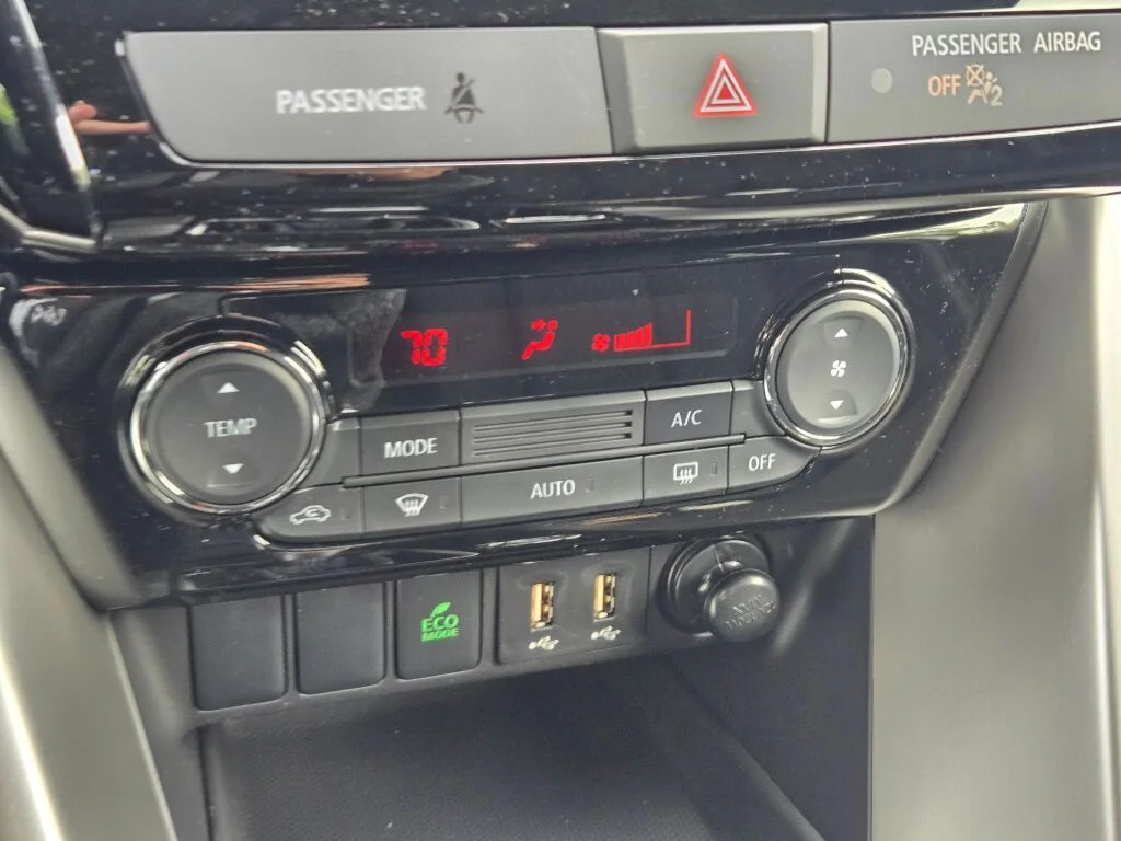 New 2026 Gray Mitsubishi ES image 22