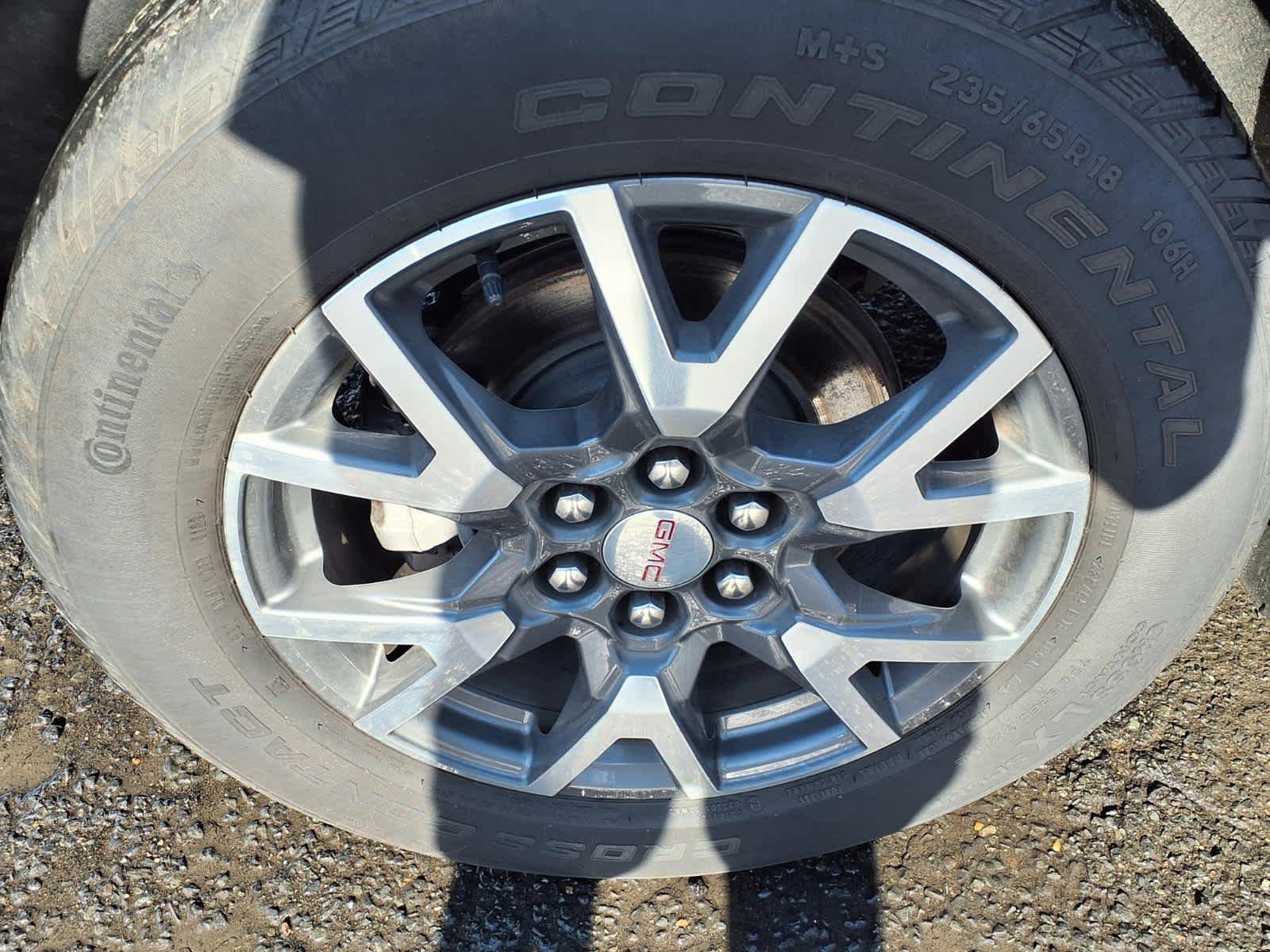 2023 GMC Acadia SLE - Photo 7