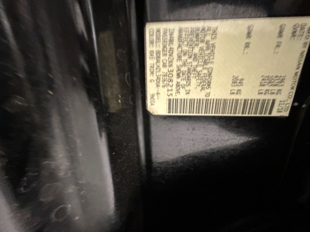 Used 2019 Black Nissan 2.5 SV image 20