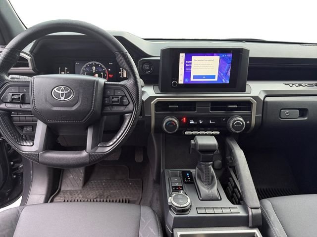 2025 Toyota Tacoma SR5 - Photo 10