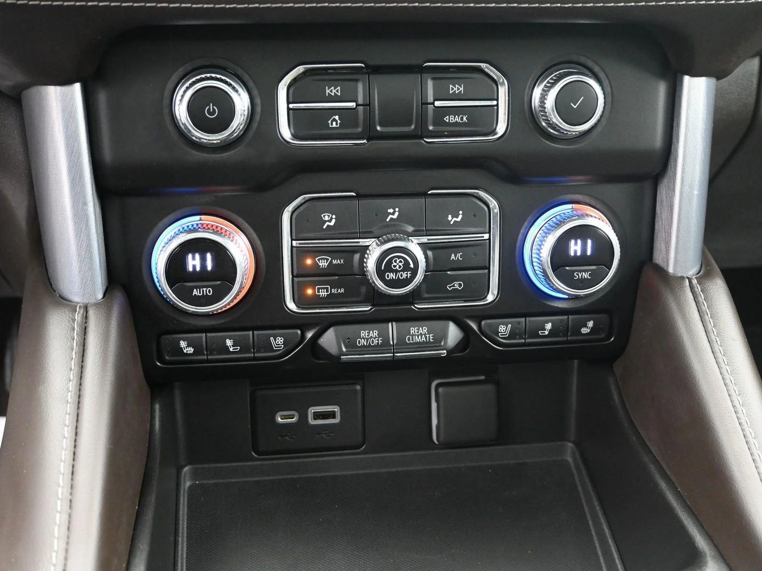Used 2022 Summit White GMC SLT image 36