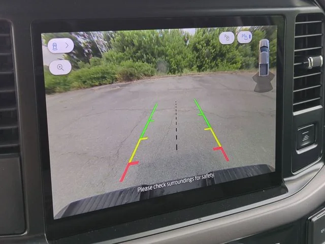 Used 2025 Gray Ford XLT image 22