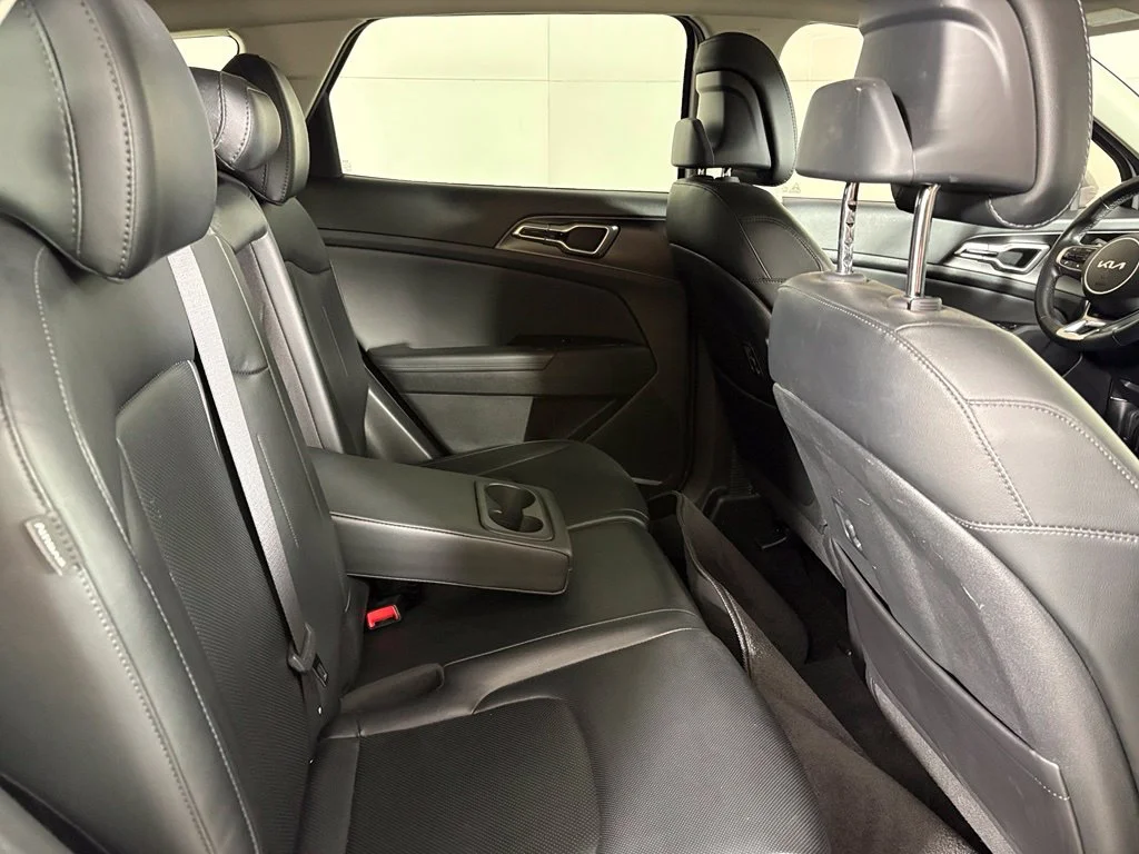 Used 2025 White Kia EX image 18