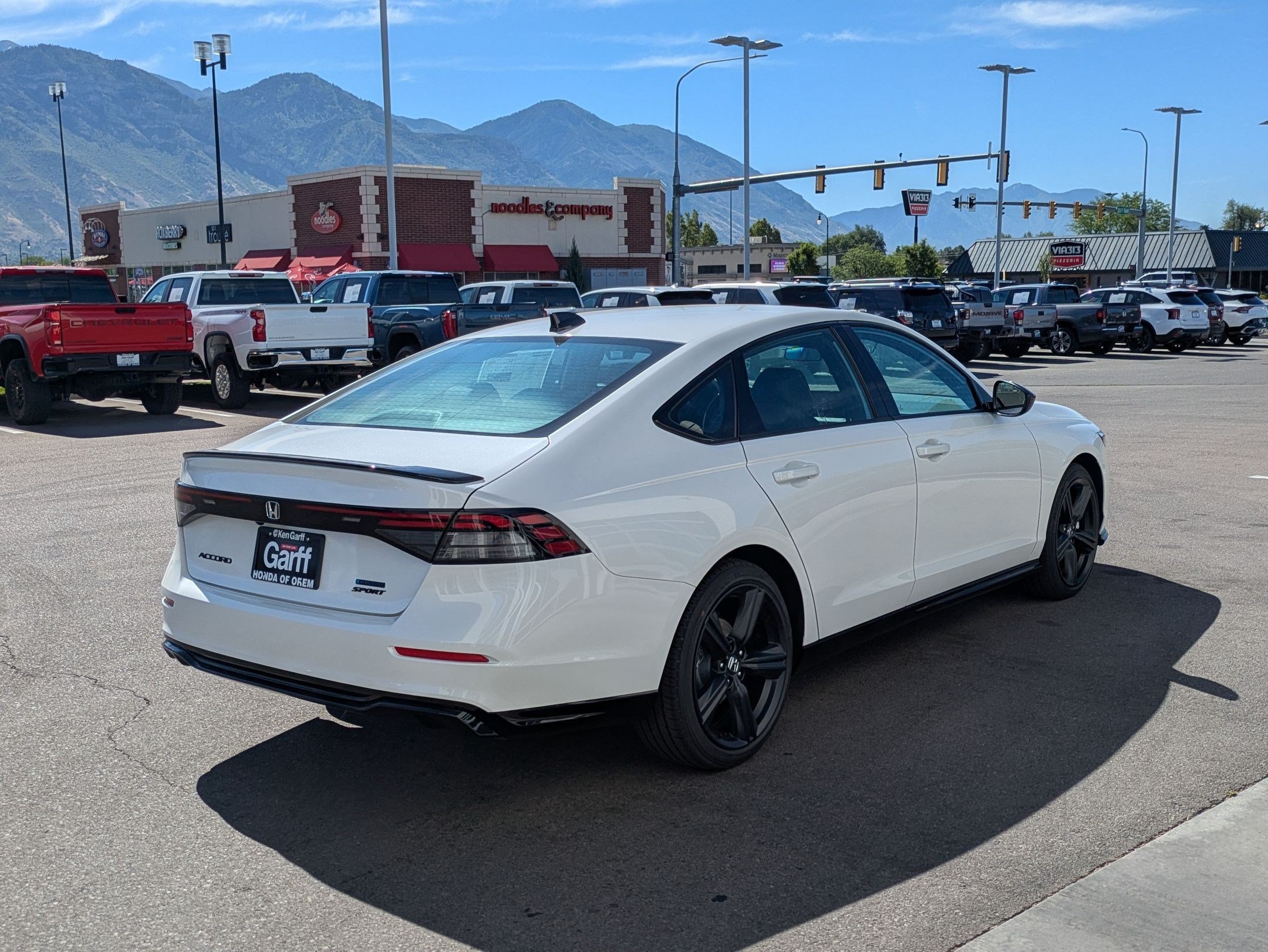 New 2026 Platinum White Pearl Honda Sport-L image 3