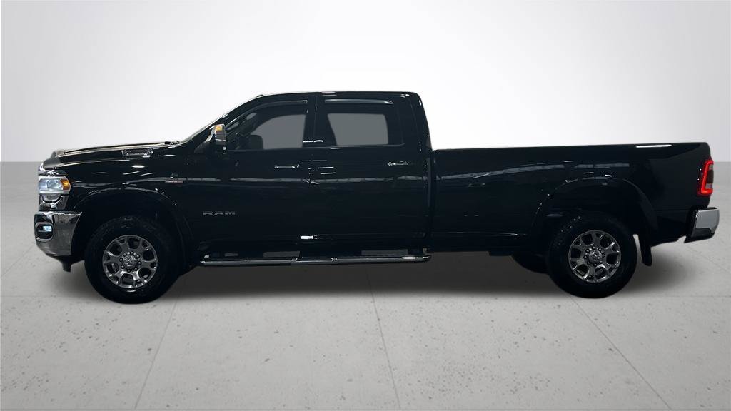 Used 2019 Diamond Black Ram Laramie image 8