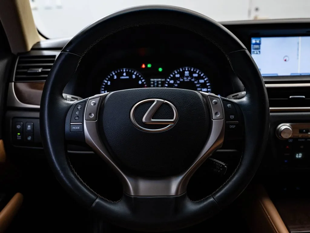 Used 2013 Obsidian Lexus 350 image 39