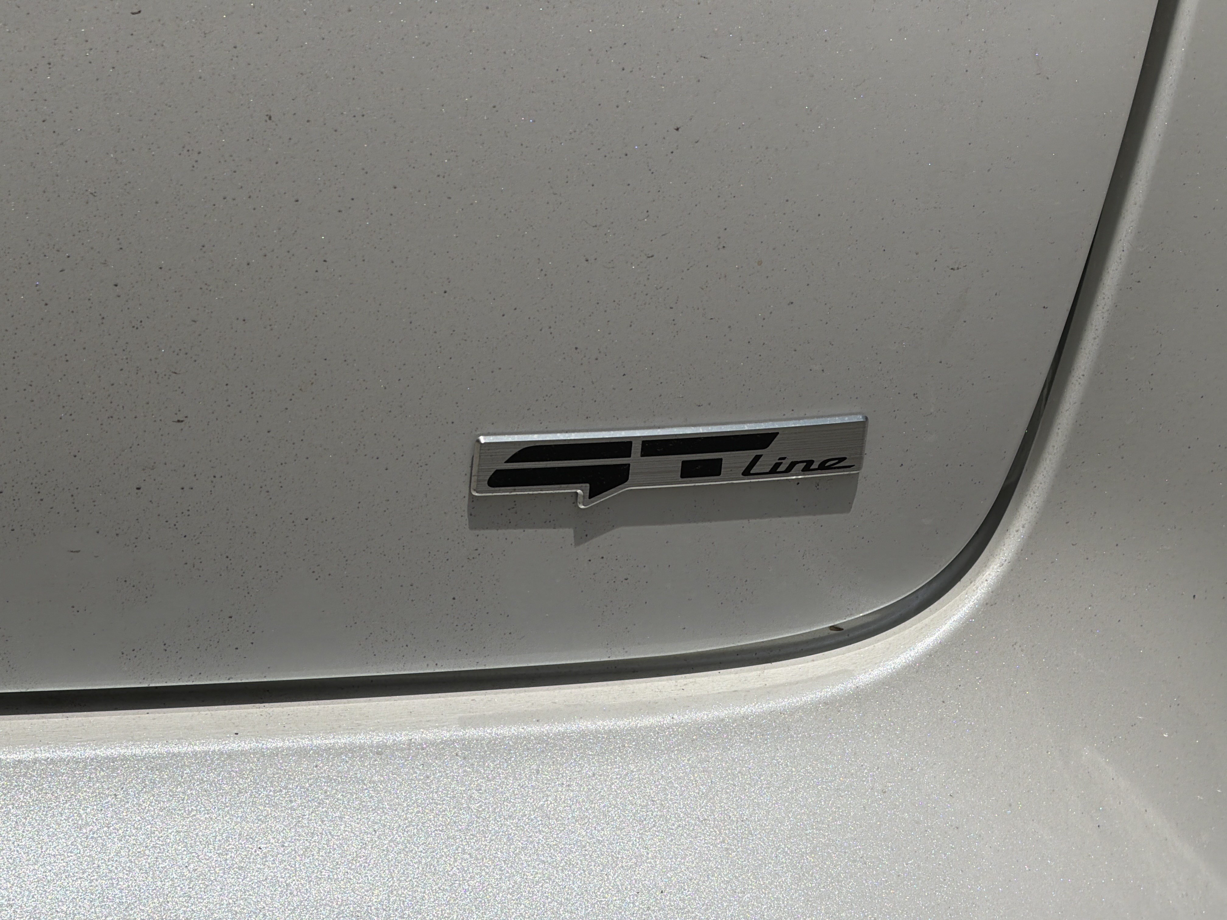 New 2026 Snow White Pearl Kia GT-Line image 26