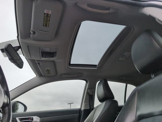 Used 2012 Nebula Gray Pearl Lexus 200h Premium image 29