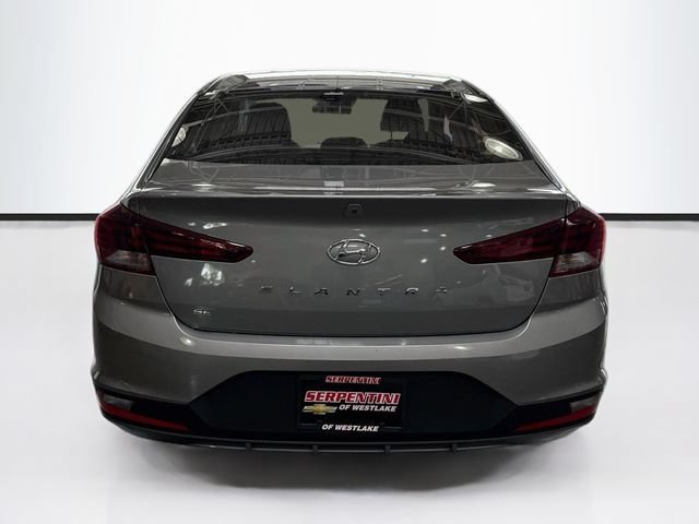 Used 2020 Fluid Metal Hyundai SE image 4