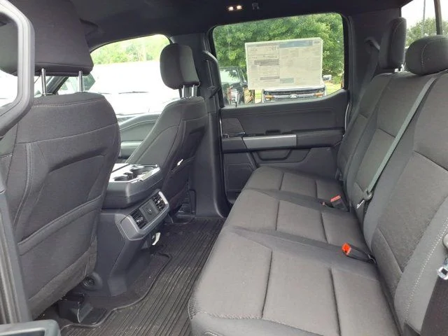 New 2026 Silver Ford XLT image 15