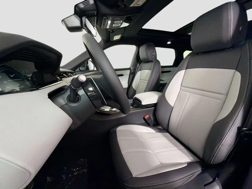 New 2026 Santorini Black Land Rover Hoxton Edition image 22