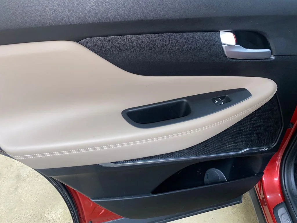 Used 2019 Red Hyundai Limited image 16