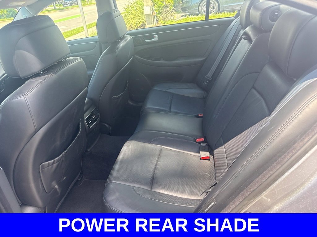 Used 2013 Gray Hyundai 3.8 image 6