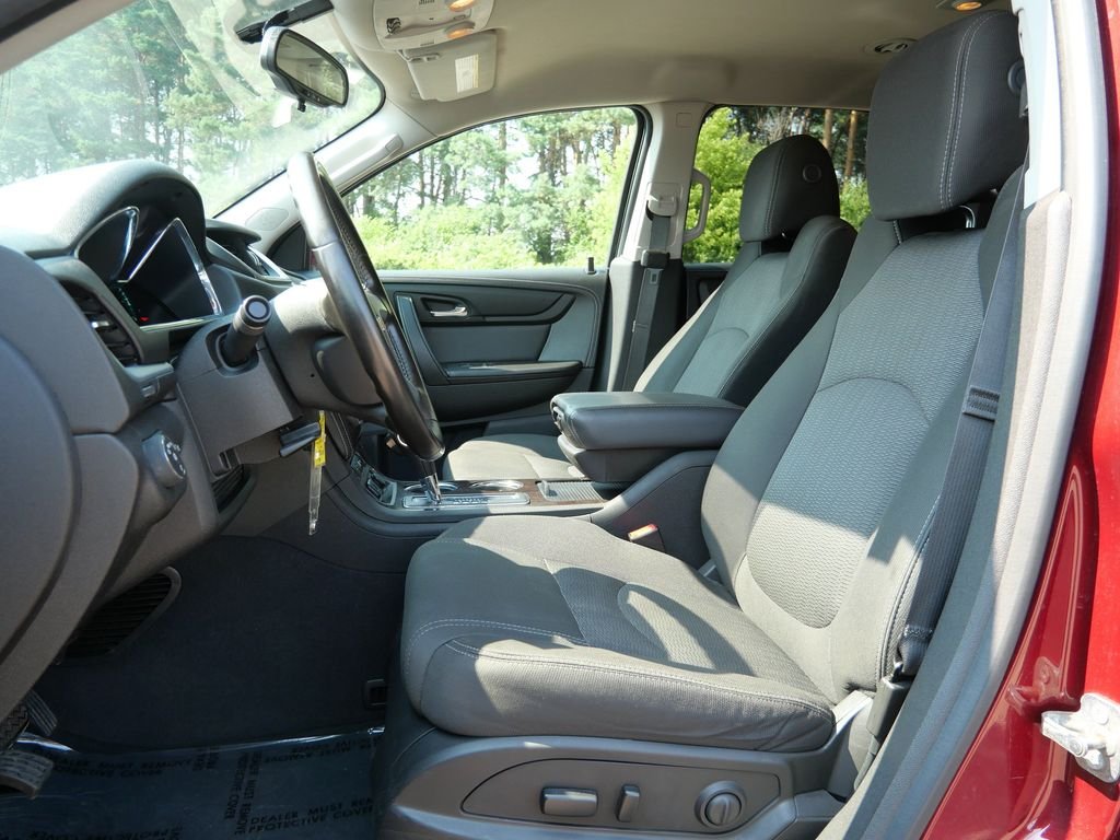 Used 2016 Red Chevrolet LT image 16