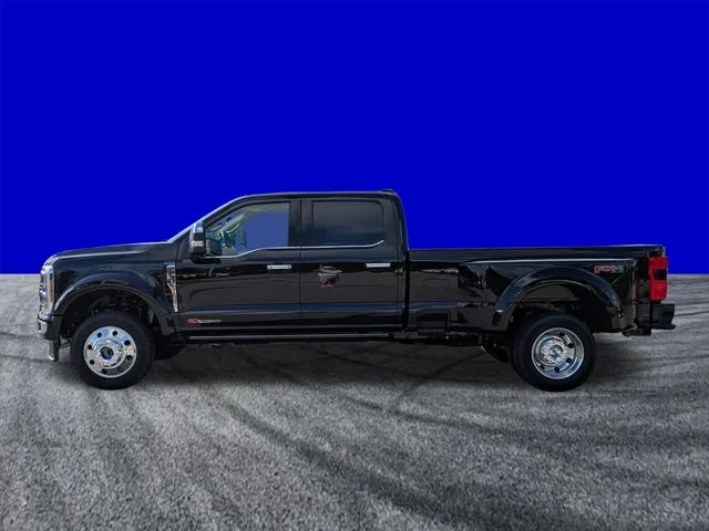 New 2026 Agate Black Metallic Ford F-450® Platinum® image 7