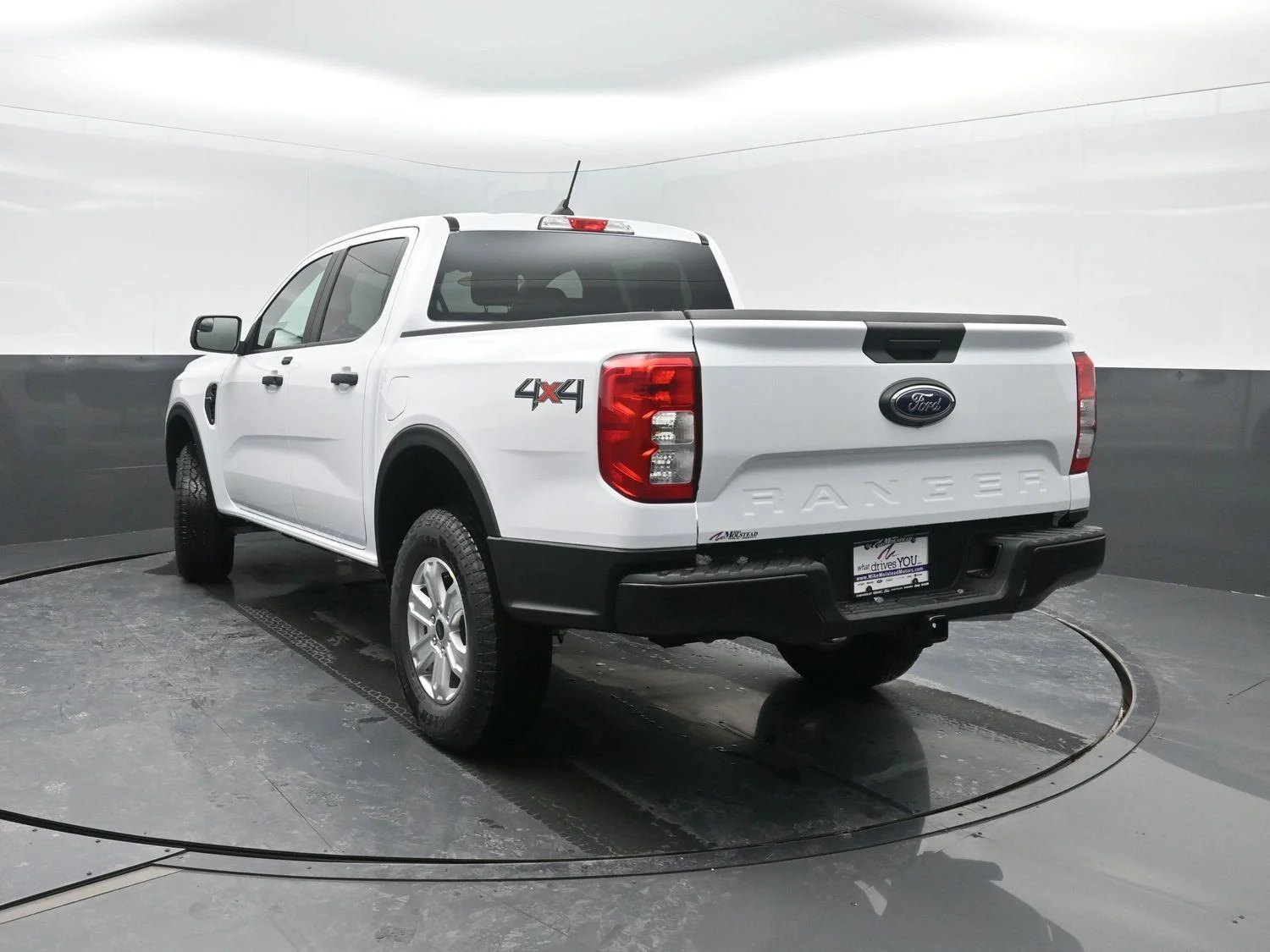 New 2025 Oxford White Ford XL image 38