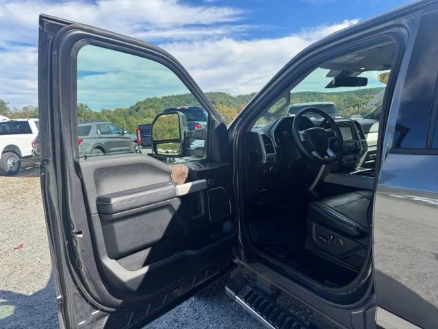 Used 2019 Gray Ford Lariat image 11