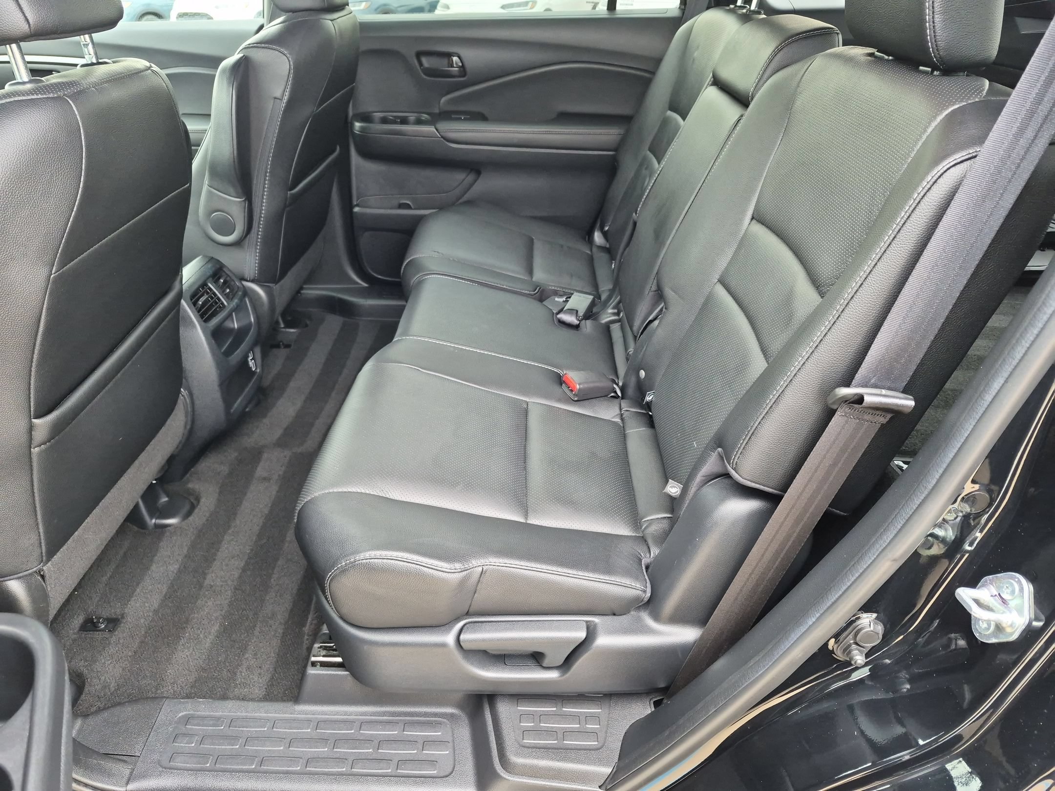 2022 Honda Passport EX-L - Photo 23
