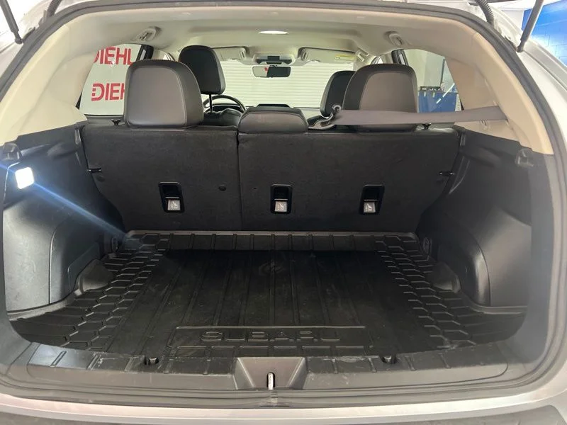 Used 2018 Silver Subaru 2.0i Limited image 8
