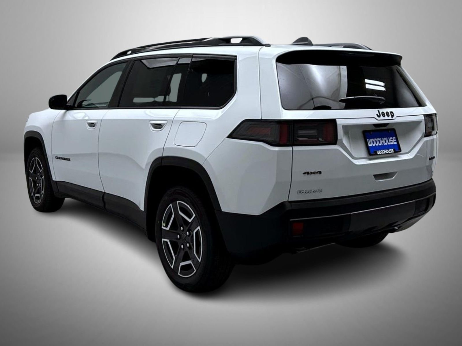 New 2026 Bright White Clear-Coat Exterior Paint Jeep Laredo image 7