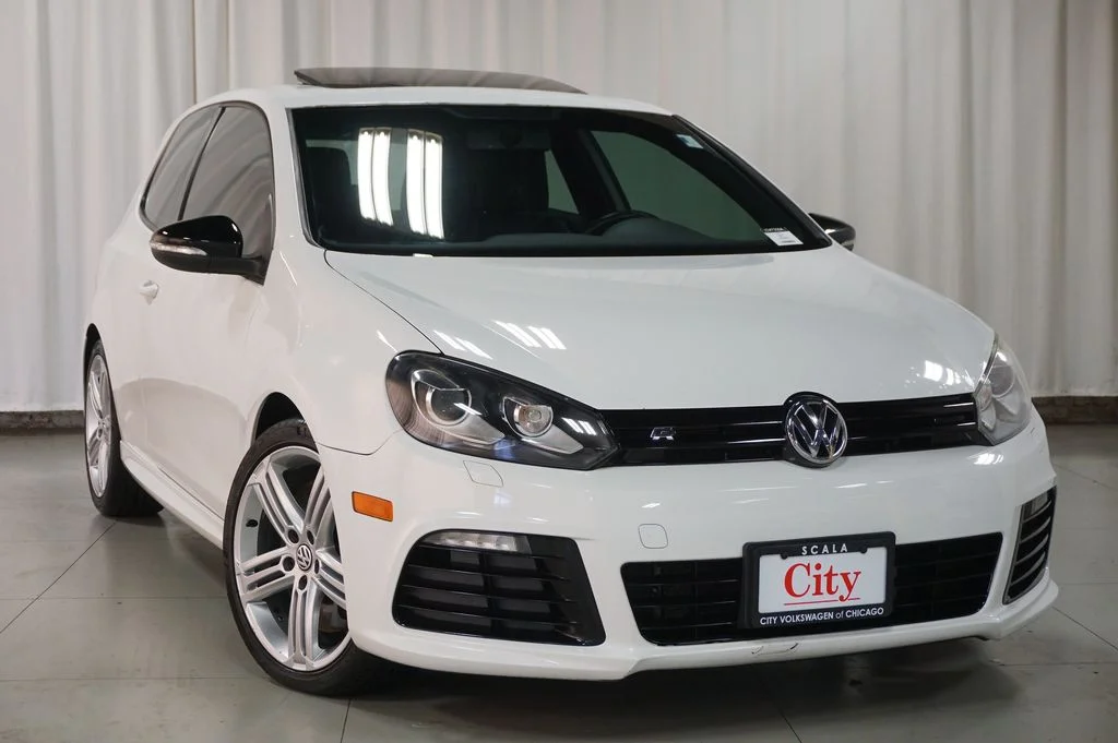 Used 2012 Candy White Volkswagen R image 11