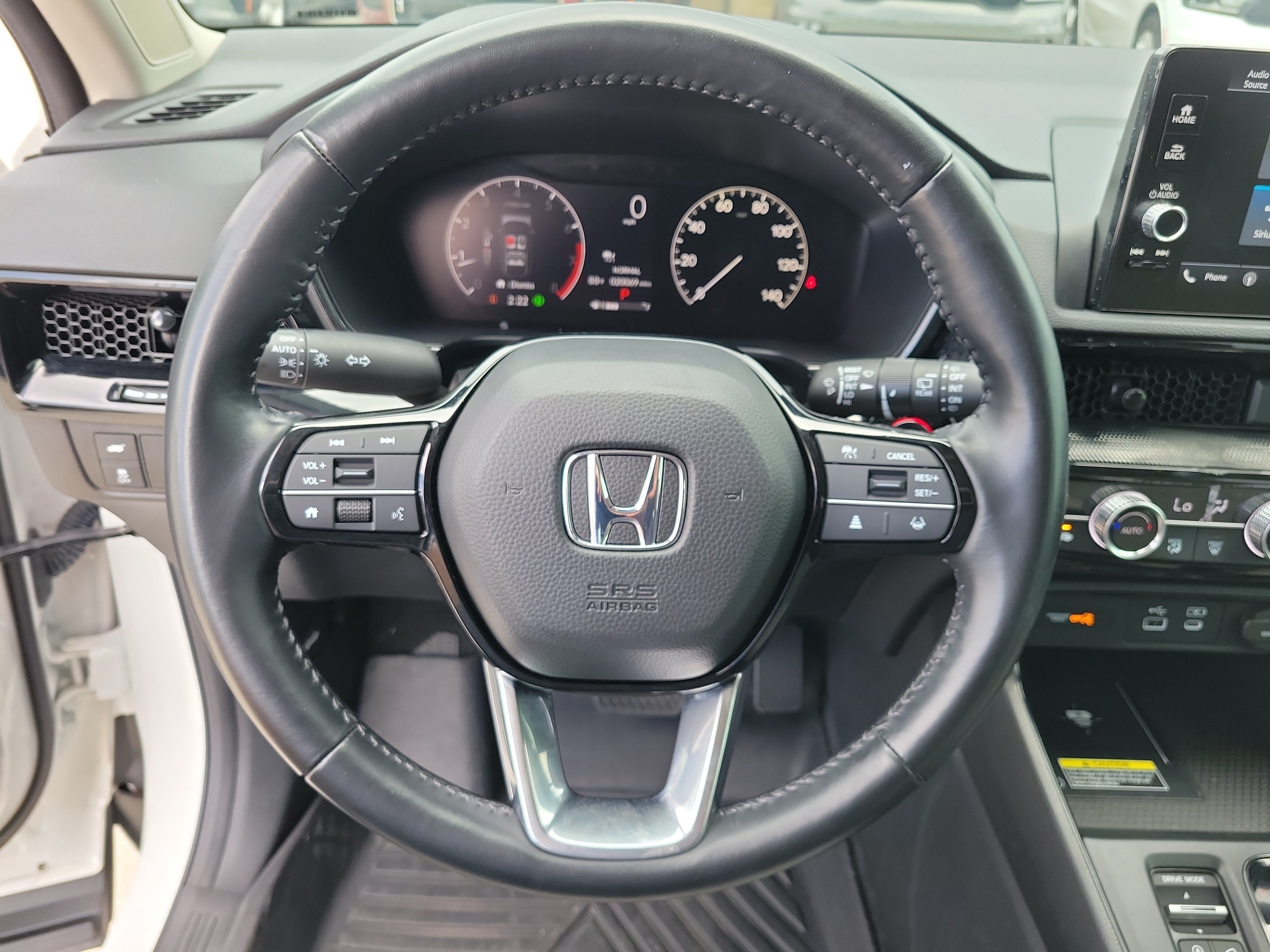 Used 2025 Sparkle Silver Honda EX-L image 22
