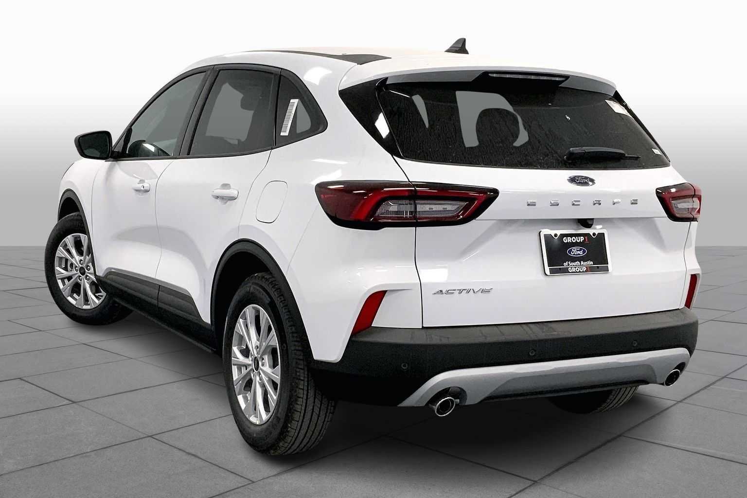 New 2026 Oxford White Ford Active® image 11