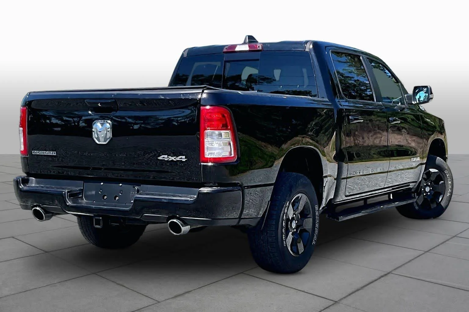 Used 2019 Diamond Black Crystal Pearlcoat Ram Big Horn/Lone Star image 13