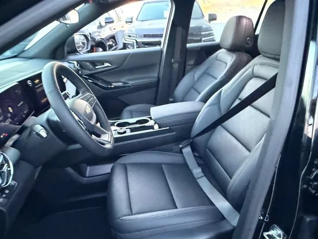 New 2027 Mosaic Black Metallic Chevrolet LT image 6