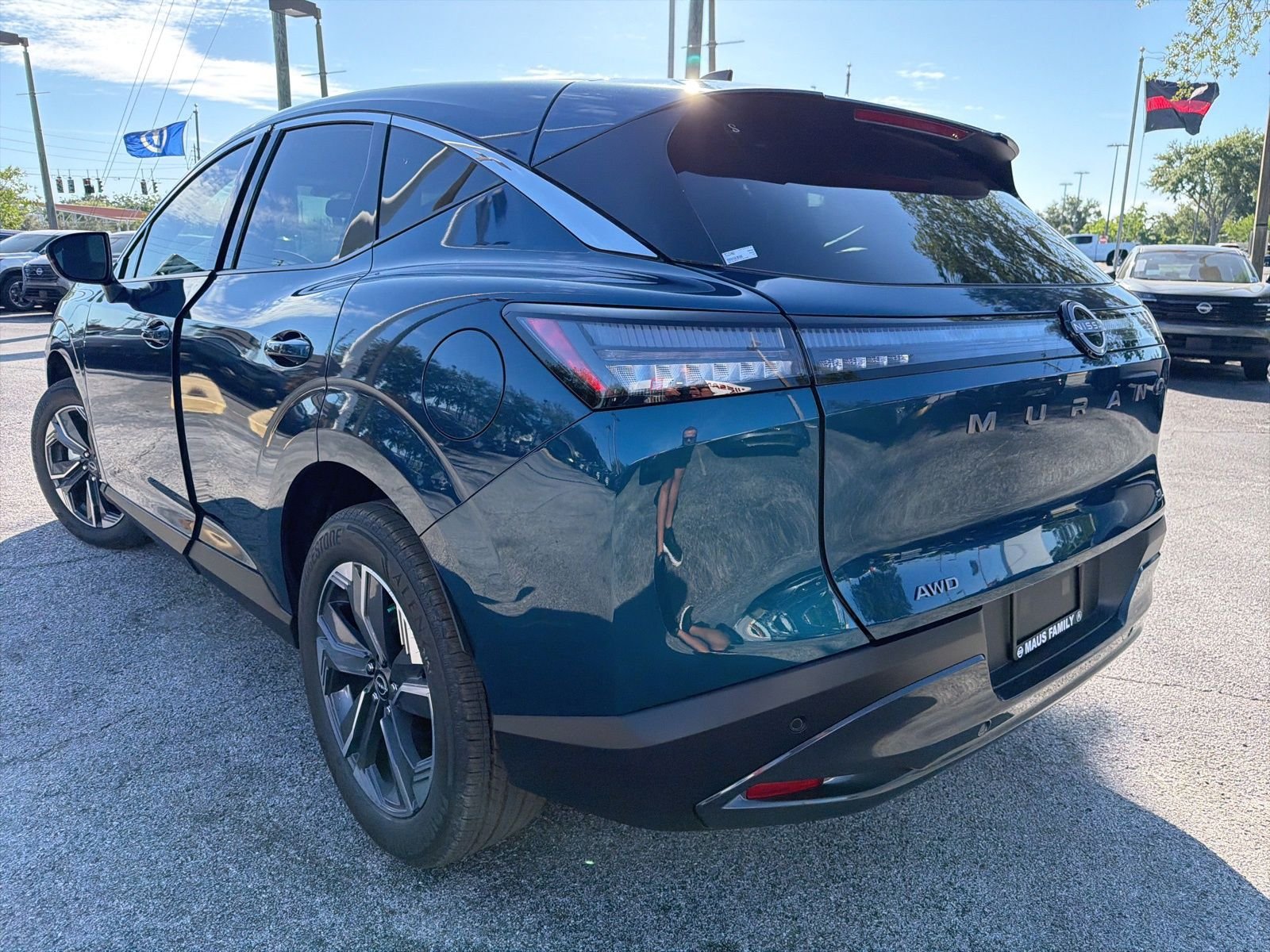 New 2026 Blue Nissan SL image 5