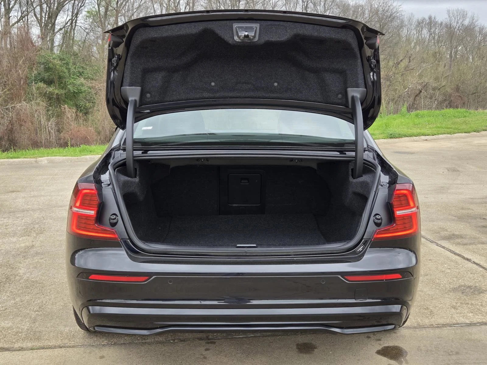 2024 Volvo S60 Core - Photo 11
