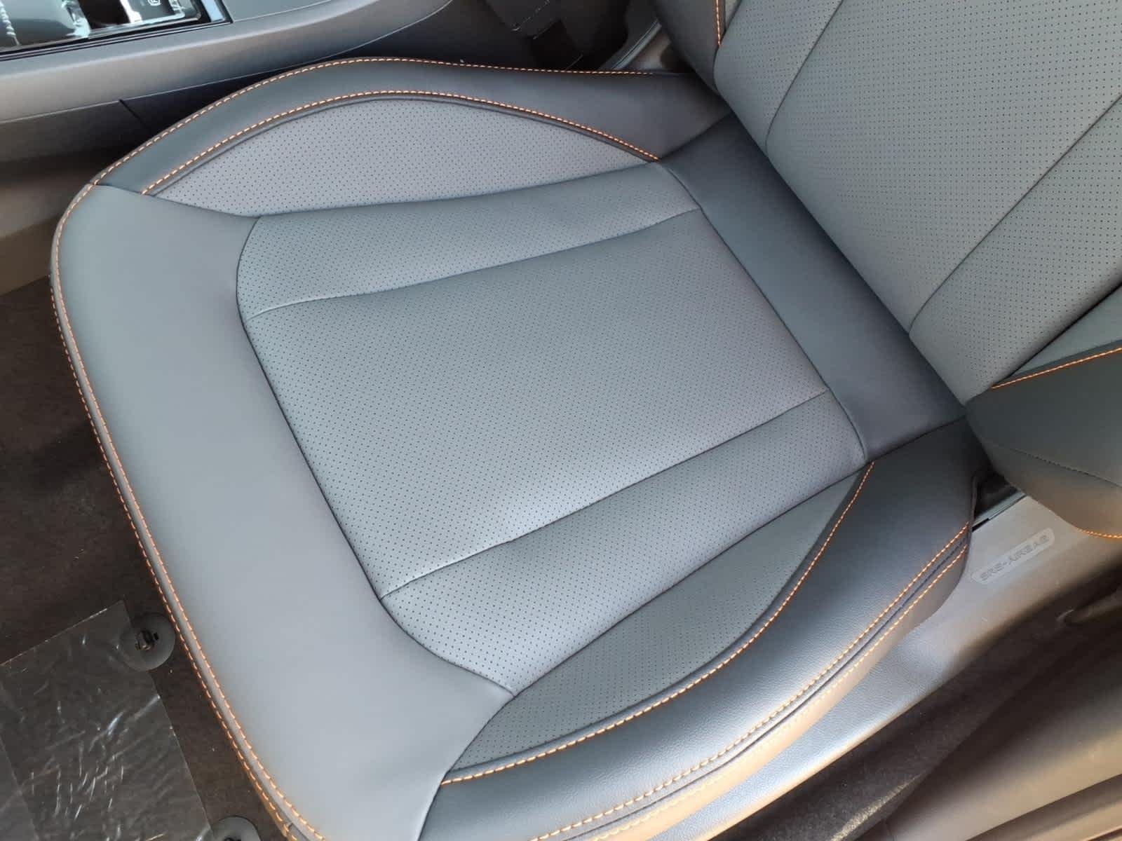New 2026 SAND DUNE PEARL Subaru Limited Hybrid image 24