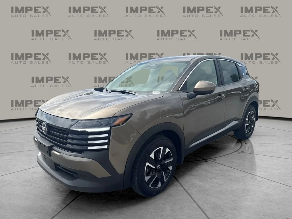 Used 2025 Brown Nissan SV image 1