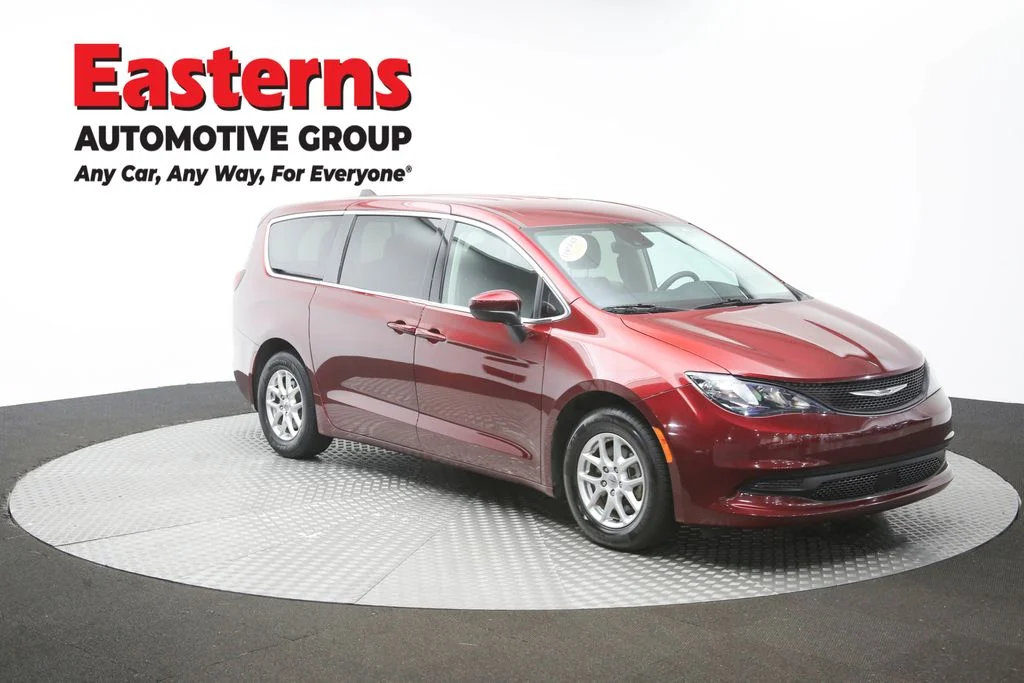 Used 2023 Red Chrysler LX image 45